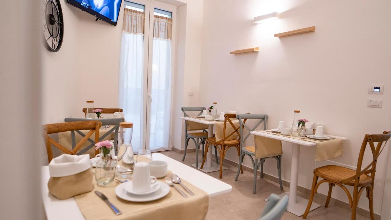 Dimora Fantasia Charme Bed & Breakfast Bari