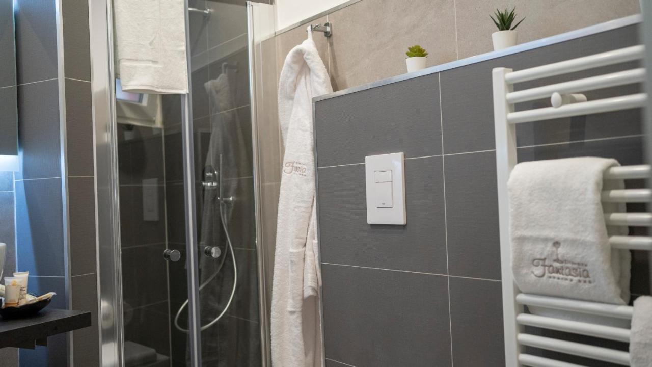 Dimora Fantasia Charme Bed & Breakfast *