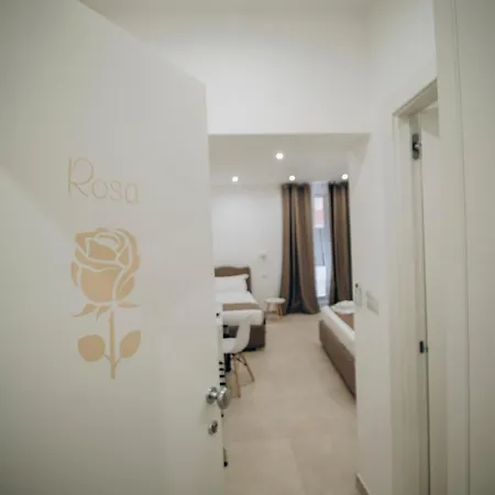 Dimora Fantasia Charme B&B Bari Esterno foto