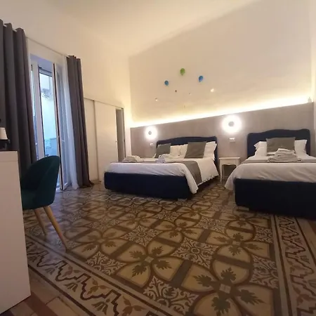 Dimora Fantasia Charme B&B Bari Esterno foto