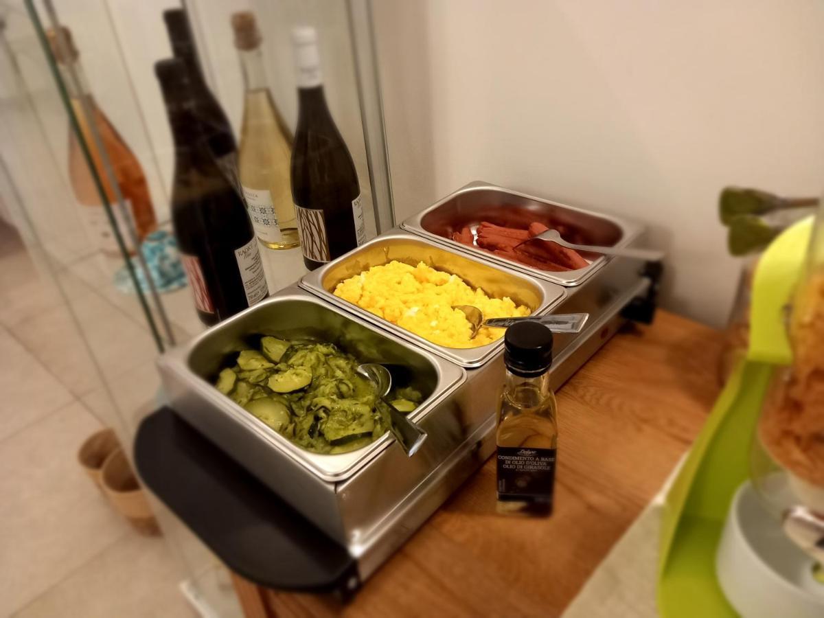 Dimora Fantasia Charme Alojamento de Acomodação e Pequeno-almoço